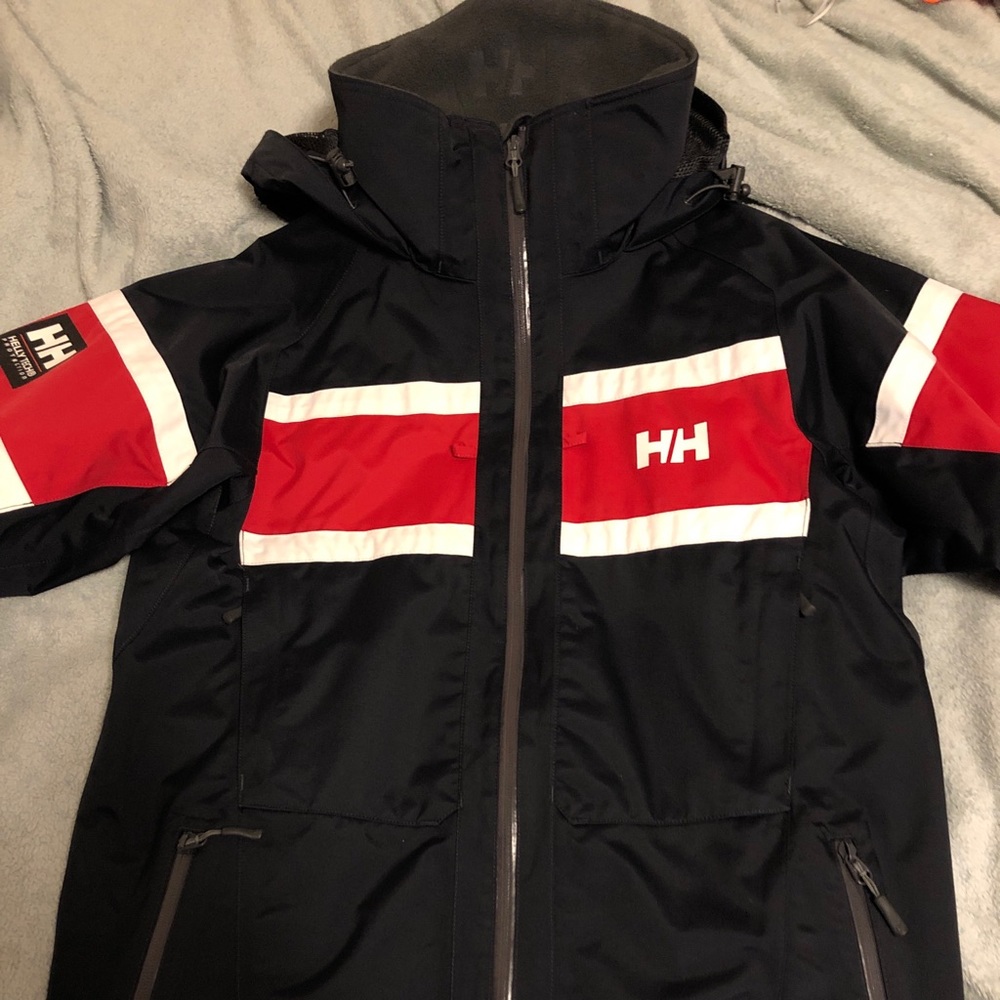 MENS (small) HELLY HANSON WINDBREAKER WITH HOOD